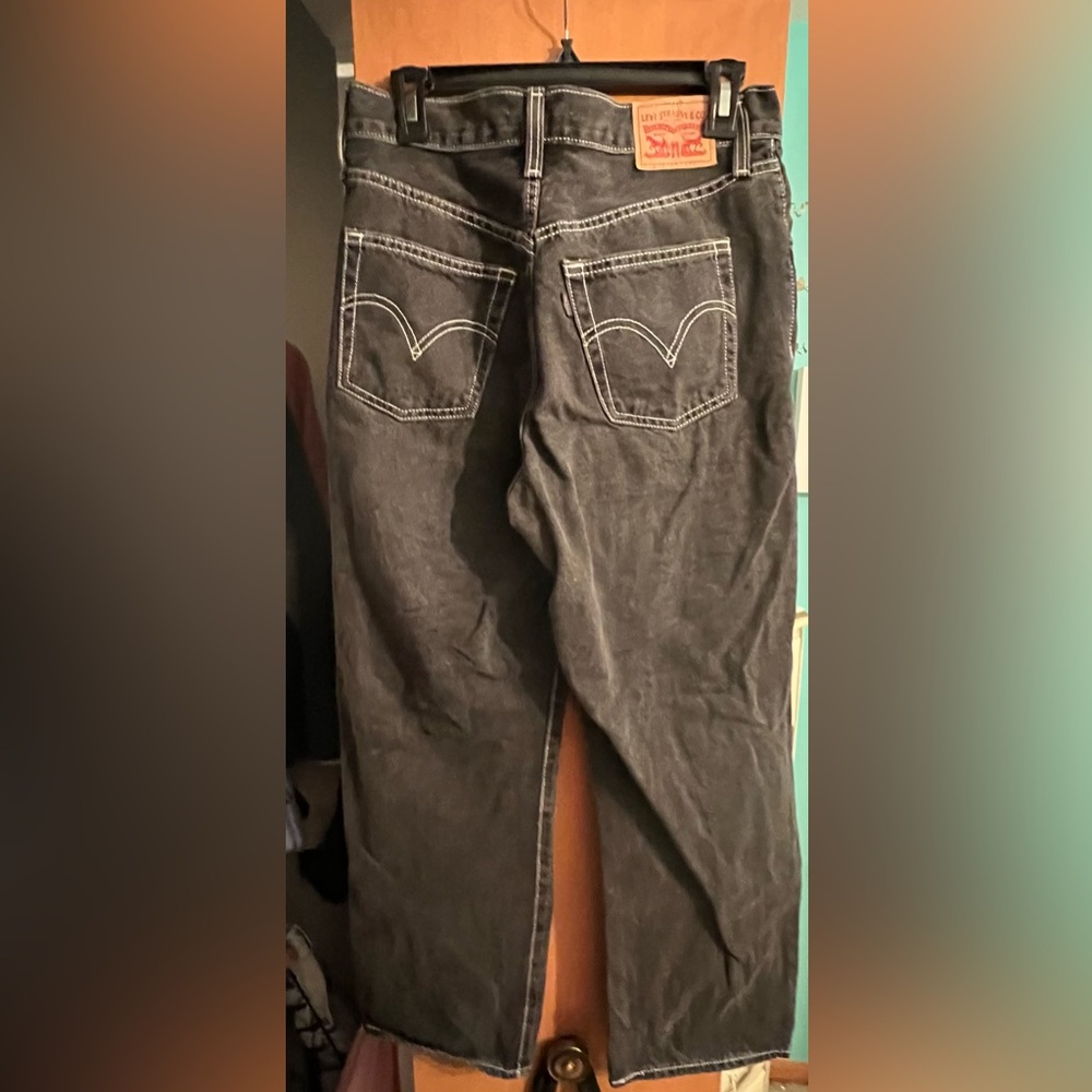 Women’s Levi’s Cropped Straight Ribcage Jeans!! - Picture 3 of 5